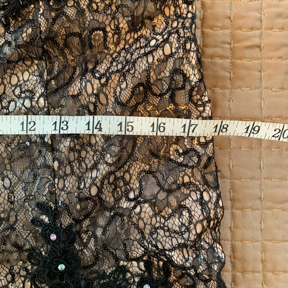 MORI LEE FORMAL GOWN - Picture 14 of 16